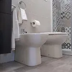 Isabel House * イーゾラ・デッレ・フェンミネ